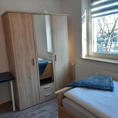 City Apartment Duisburg 2#Netflix &Wlan &Kingsize Bett &Central Exterior photo