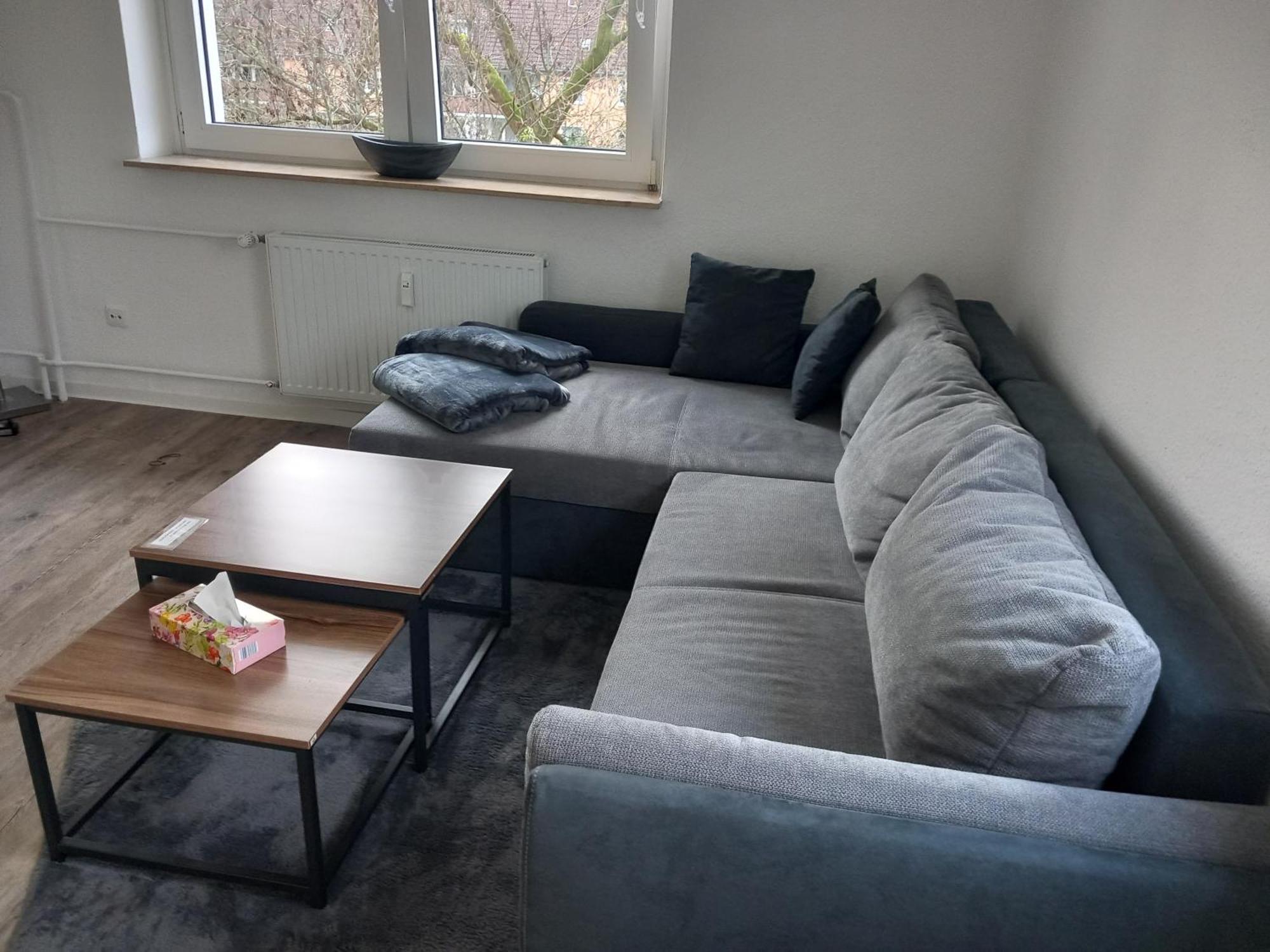 2#netflix &wlan &kingsize Bett &central Duisburg