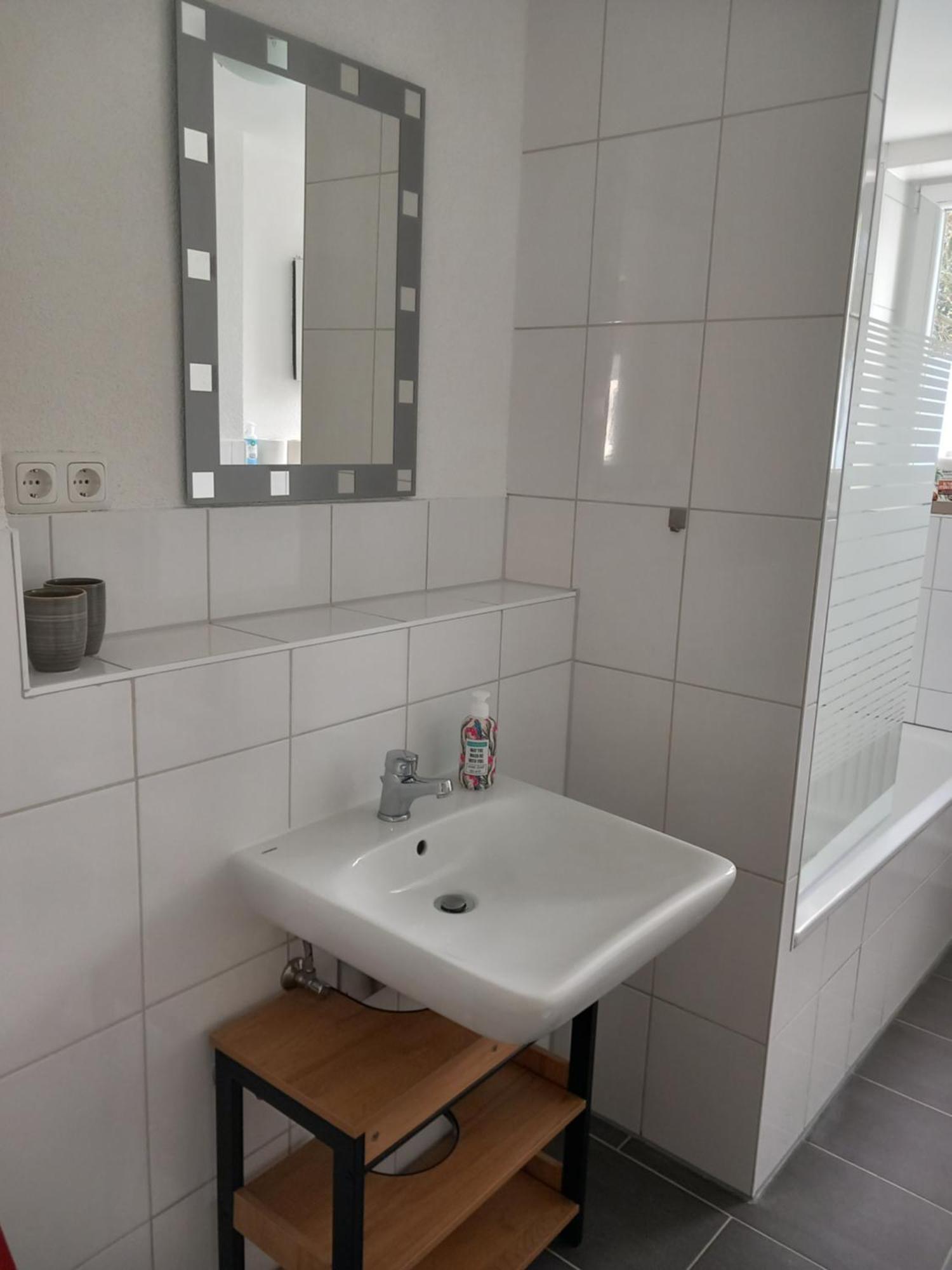 2#netflix &wlan &kingsize Bett &central Apartment Duisburg